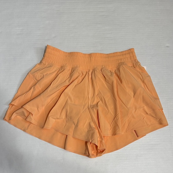 Lululemon Shorts - Picture 1 of 4